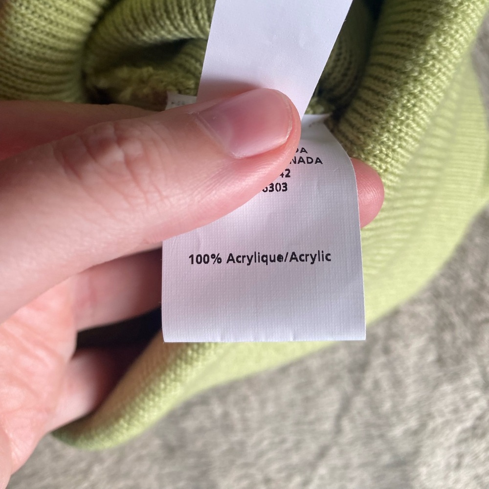 Empyre sage green beanie - Picture 3 of 3